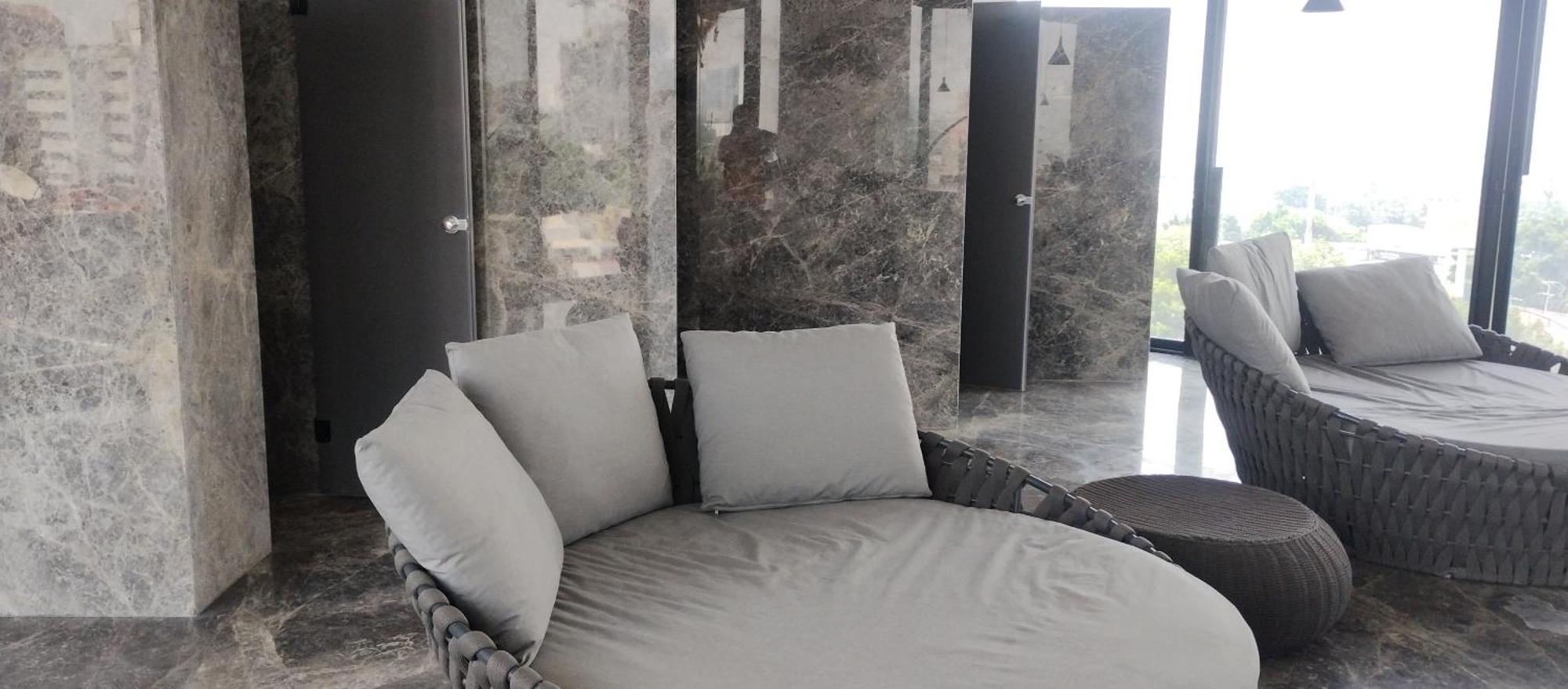 Departamento En Zona De Lujo Con Alberca Y Gym * Guadalajara