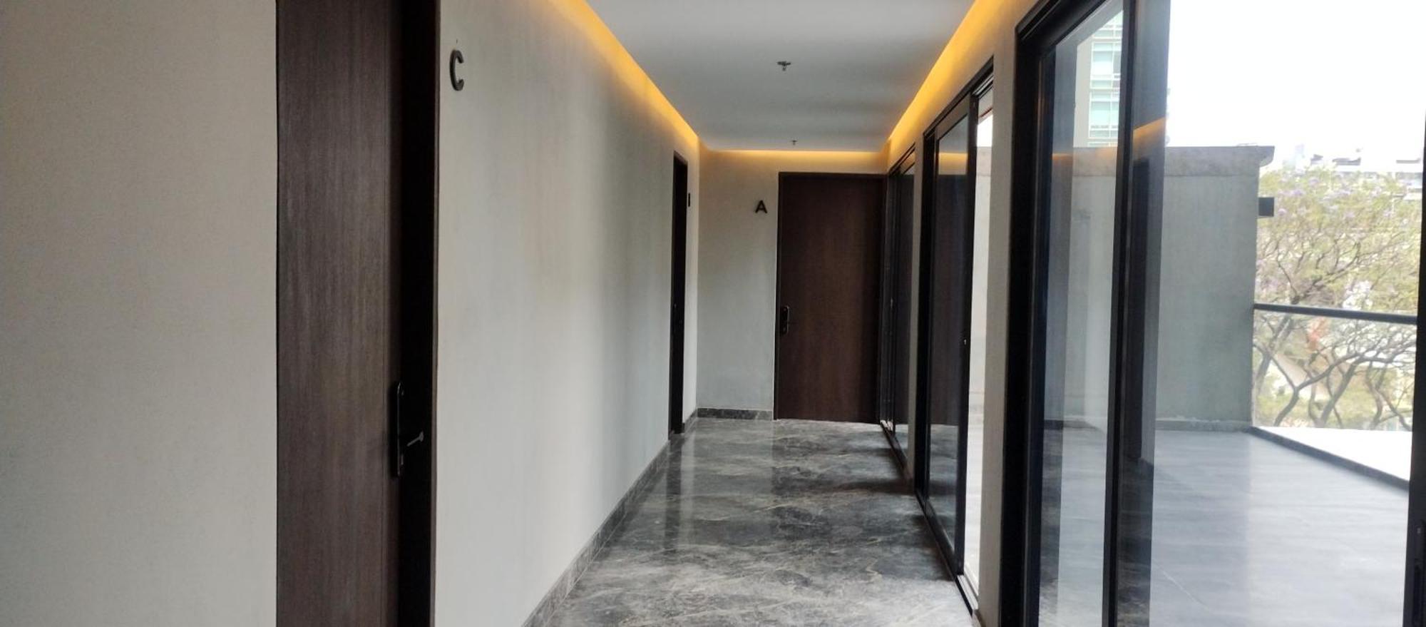 Departamento En Zona De Lujo Con Alberca Y Gym * Guadalajara